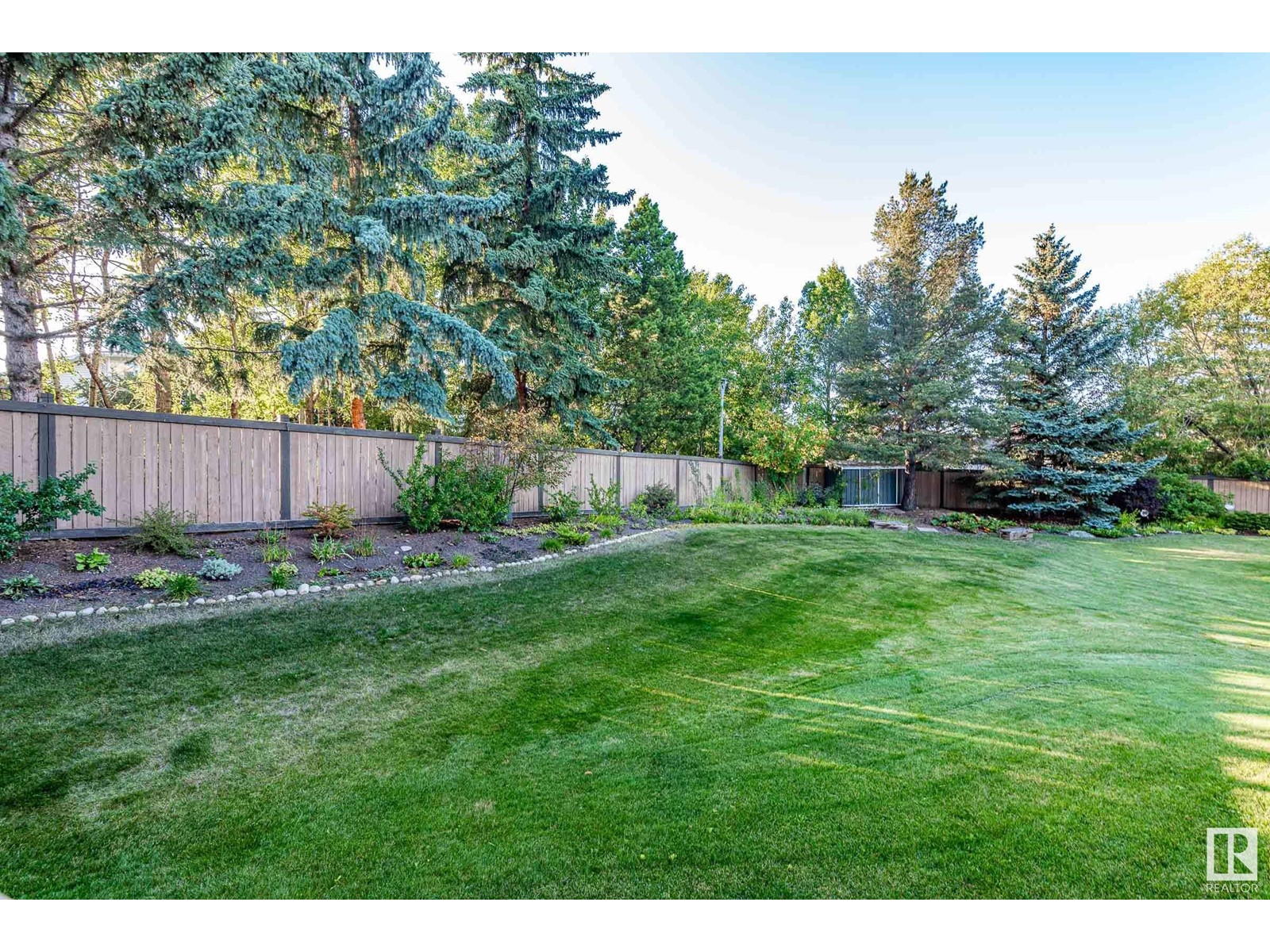 316 Burton Rd Nw, Edmonton, Alberta  T6R 2G7 - Photo 64 - E4435497