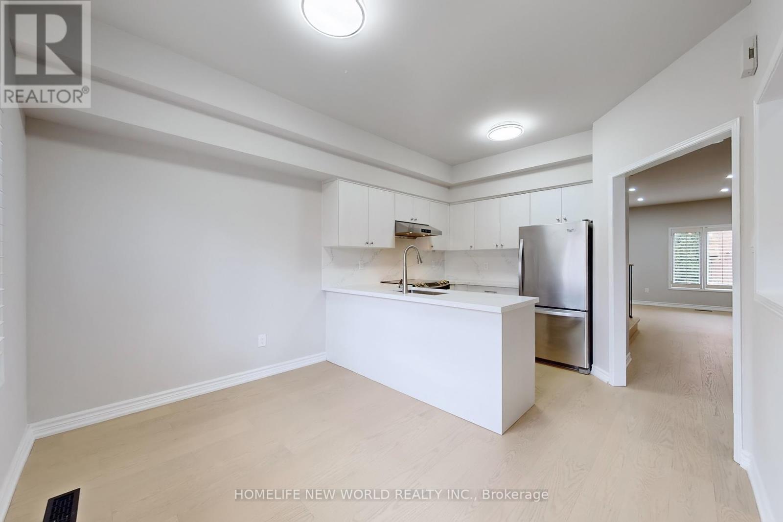 50 Bluewater Crescent, Toronto, Ontario  M8V 4A9 - Photo 15 - W12136797