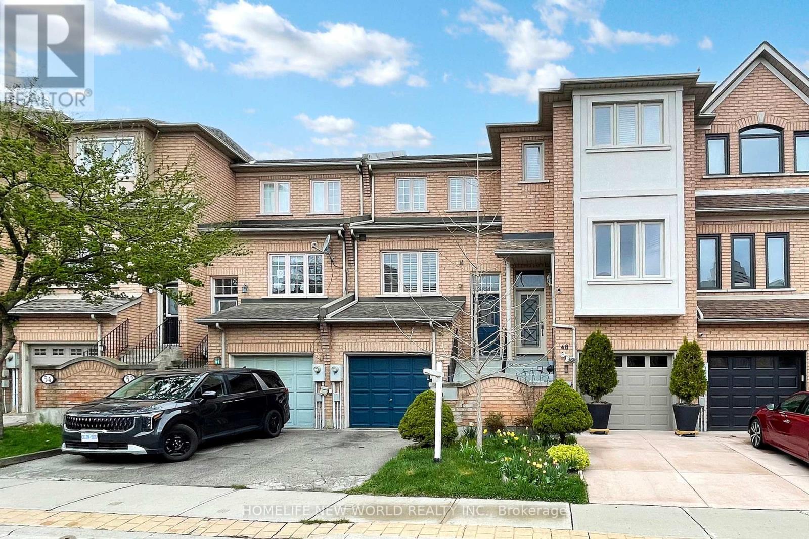 Property at 50 BLUEWATER COURT image 3