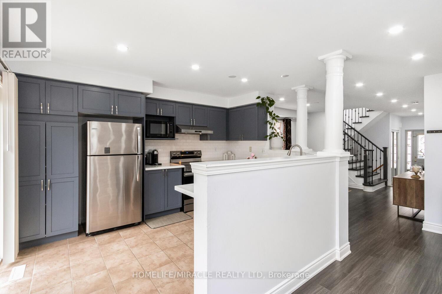 1677 Stover Crescent, Milton, Ontario  L9T 5N3 - Photo 19 - W12136828