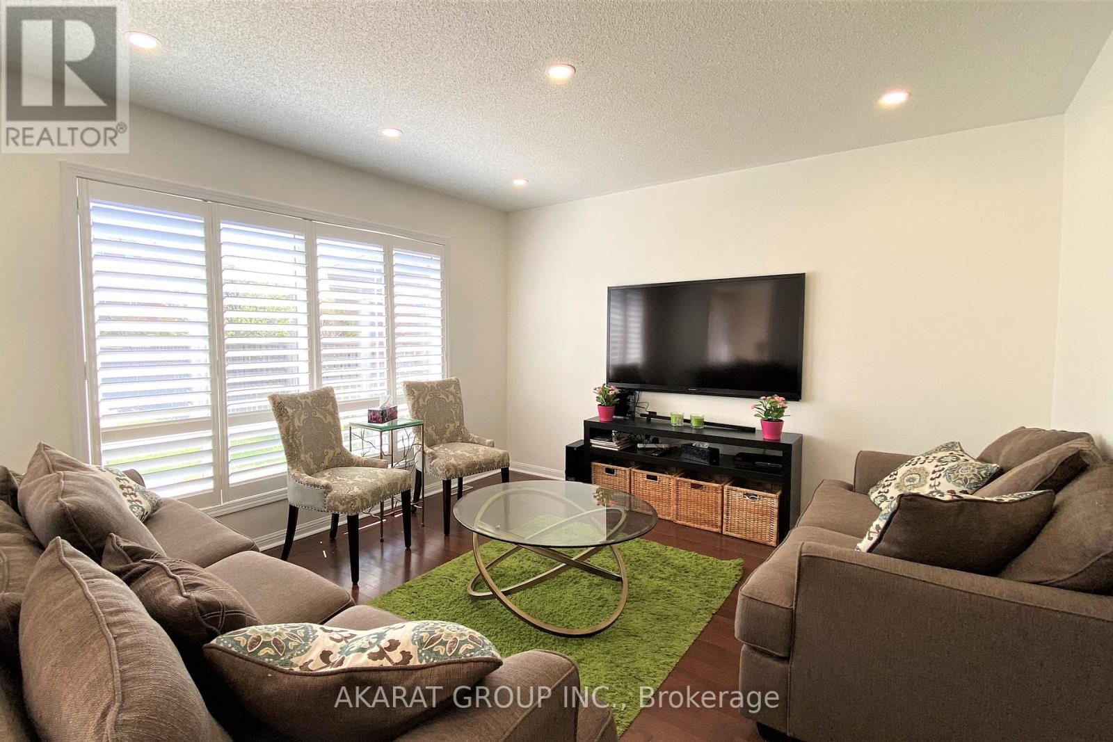3094 Rotary Way, Burlington, Ontario  L7M 0A3 - Photo 10 - W12136953