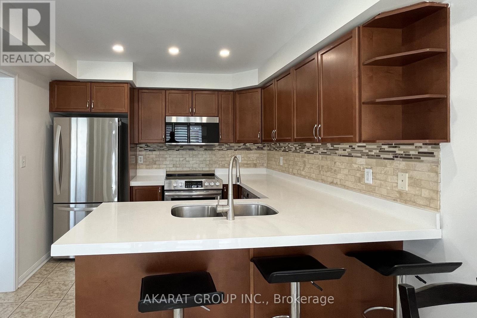 3094 Rotary Way, Burlington, Ontario  L7M 0A3 - Photo 16 - W12136953