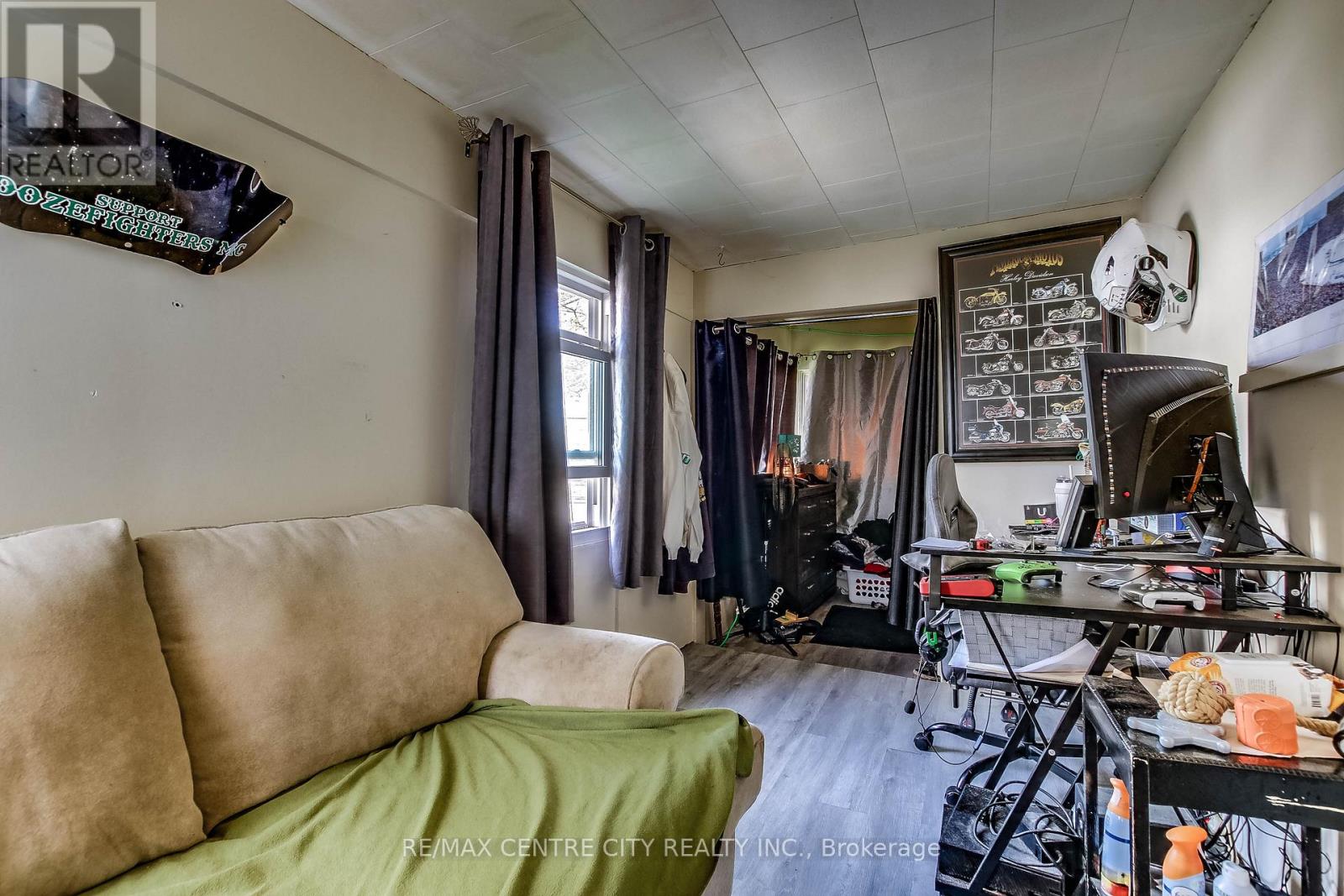 355 Warren Street, Central Elgin, Ontario  N5L 1B5 - Photo 8 - X12137230