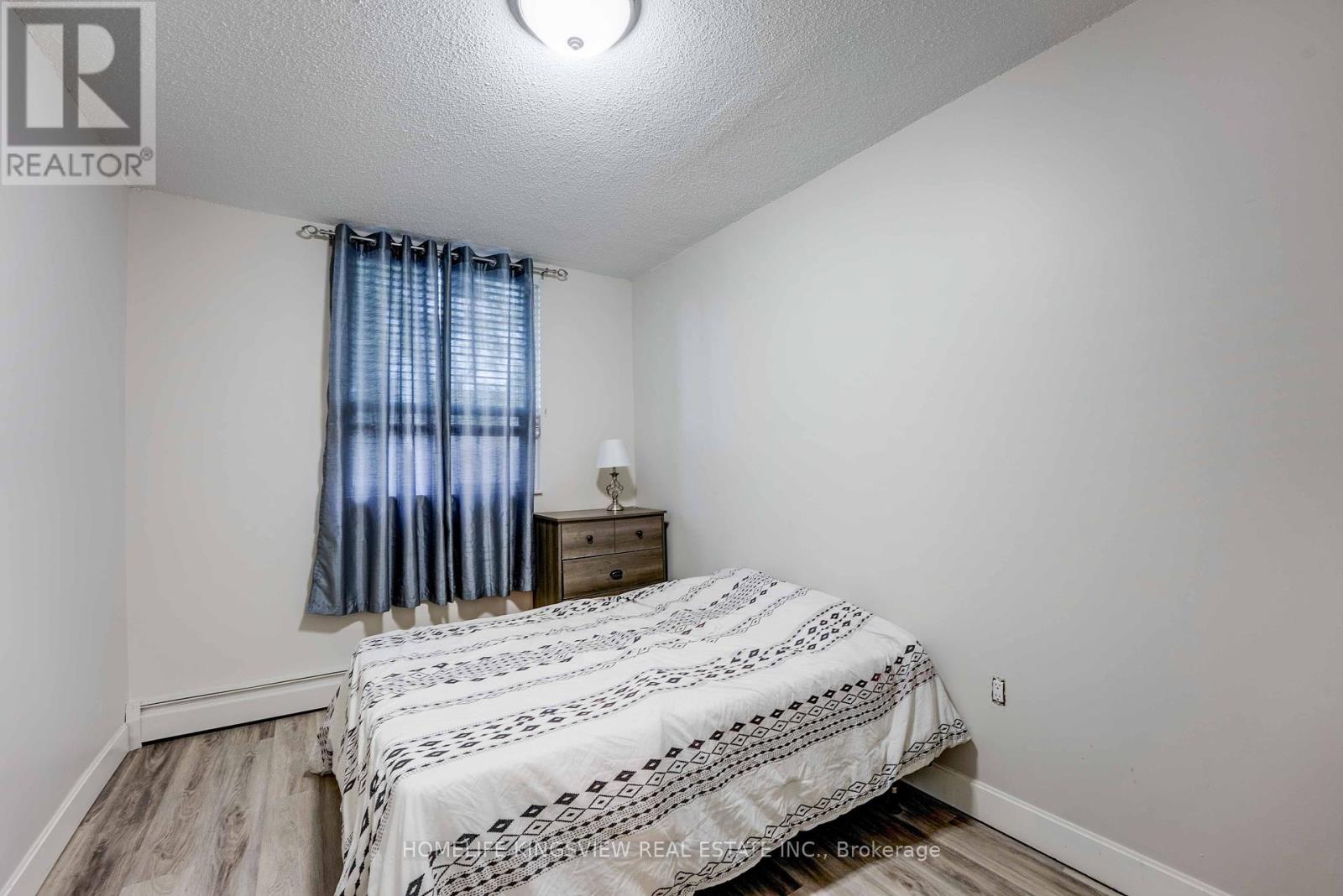 106 - 6390 Huggins Street, Niagara Falls, Ontario  L2J 1H1 - Photo 31 - X12136819