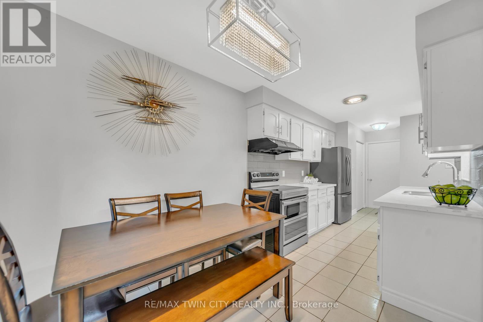 1234 Ottawa Street S, Kitchener, Ontario  N2E 1L8 - Photo 14 - X12136853
