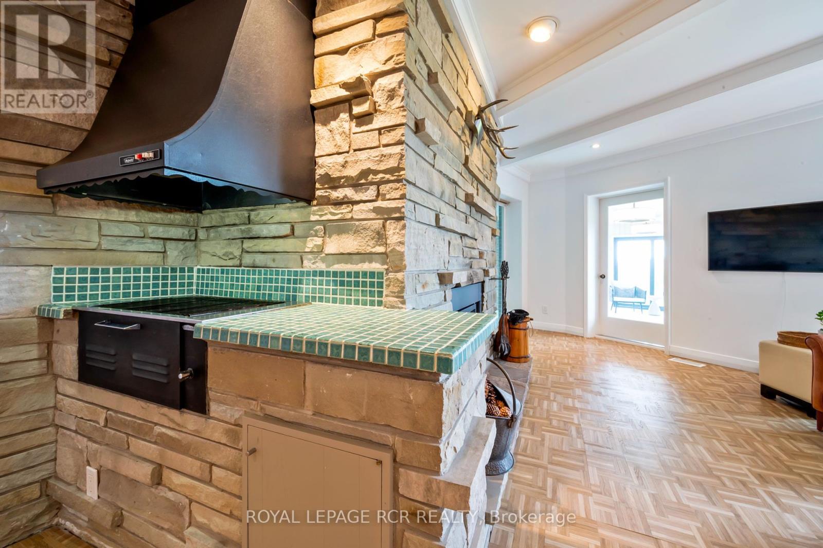 6398 Second Line, Centre Wellington (Fergus), Ontario  N1M 2W4 - Photo 34 - X12136918