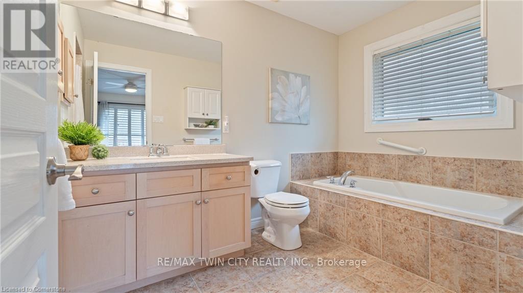 22 Cobblestone Drive, Brant, Ontario  N3L 4G1 - Photo 24 - X12136945