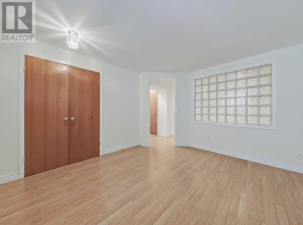14 Lissington Drive Sw, Calgary, Alberta  T3E 5E1 - Photo 35 - A2219310