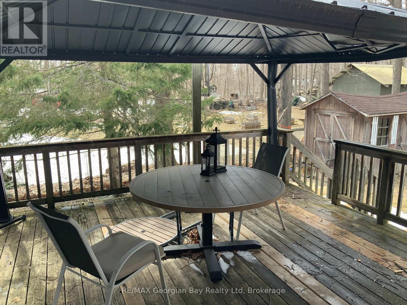 16 Mundy Avenue, Tiny, Ontario  L9M 0B5 - Photo 35 - S12082152