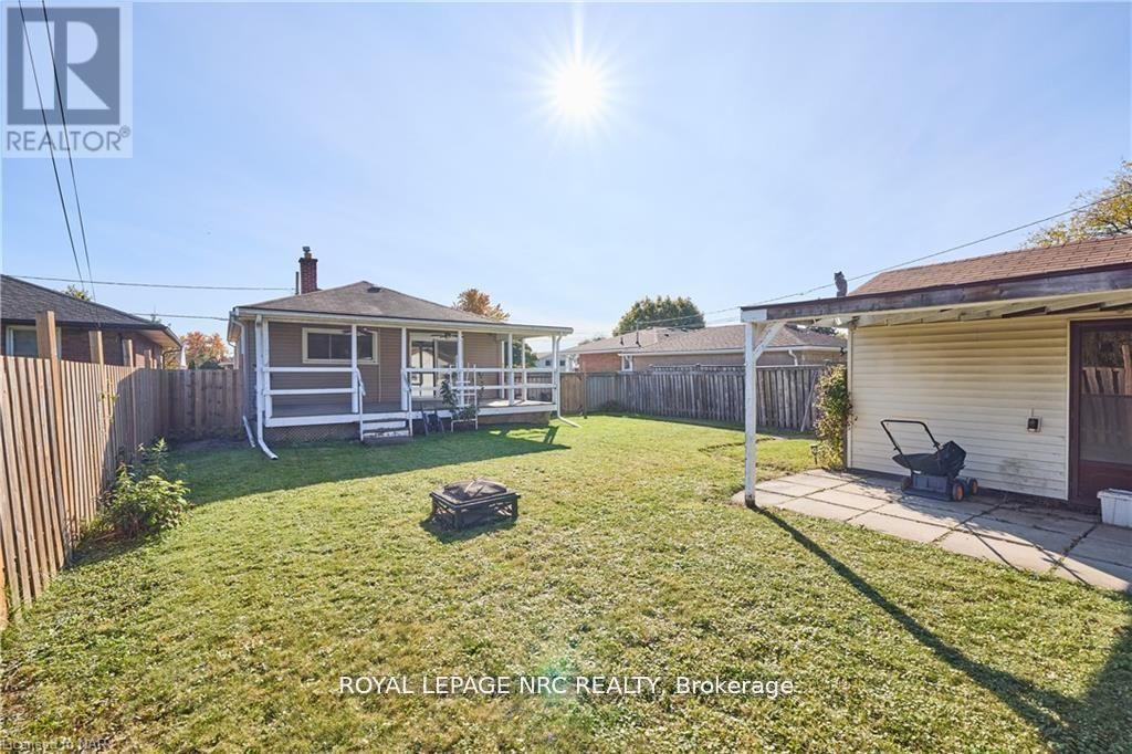 66 Rose Avenue, Thorold (Thorold Downtown), Ontario  L2V 3C8 - Photo 2 - X12137078