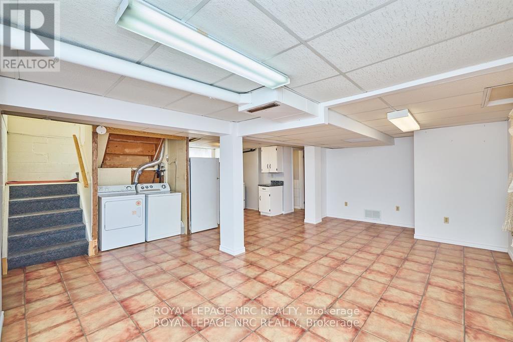 66 Rose Avenue, Thorold (Thorold Downtown), Ontario  L2V 3C8 - Photo 25 - X12137078