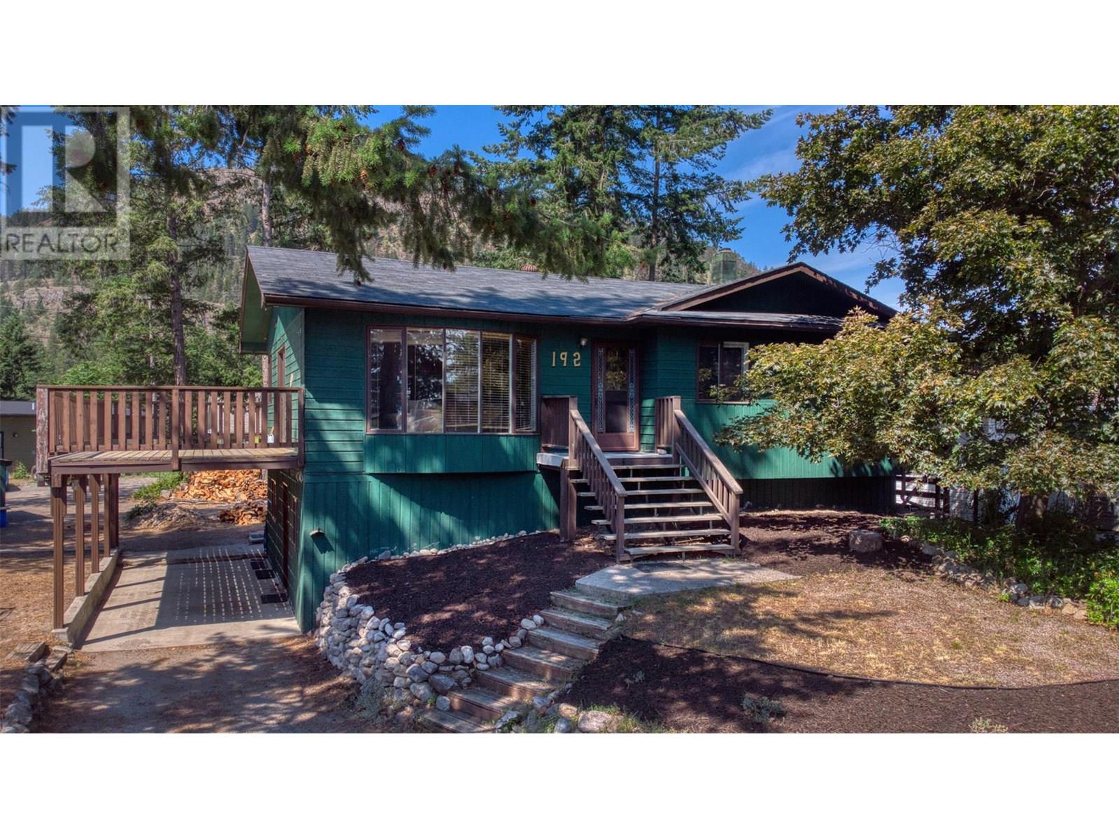 Property at 192 Crown Crescent image 1