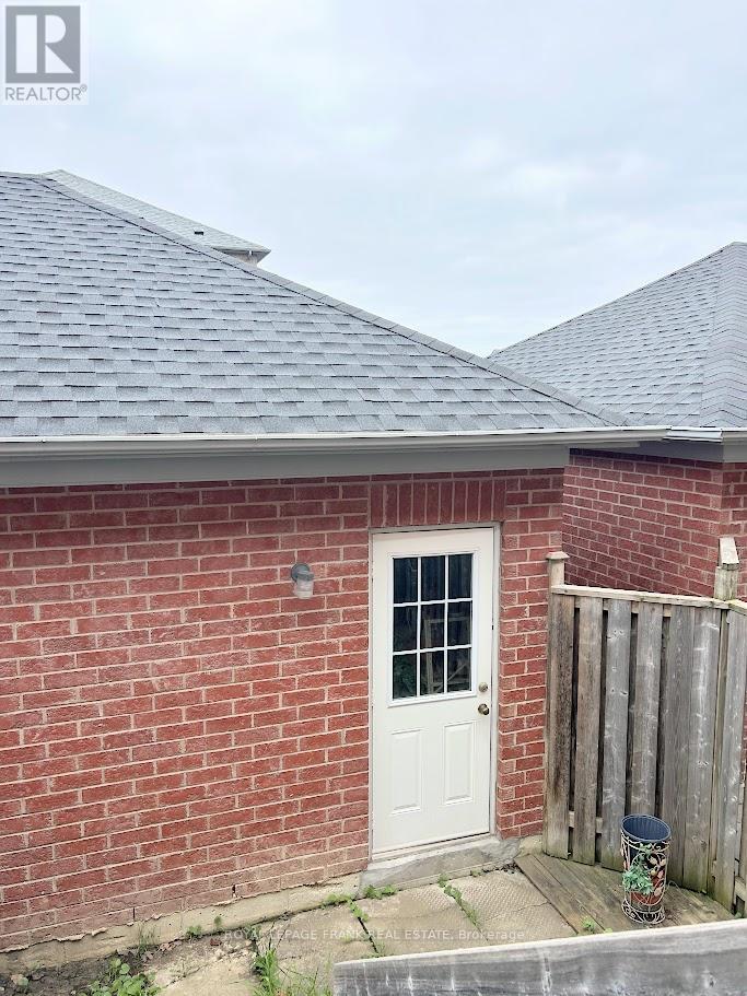 Property at 449 WHITE'S HILL AVENUE image 4