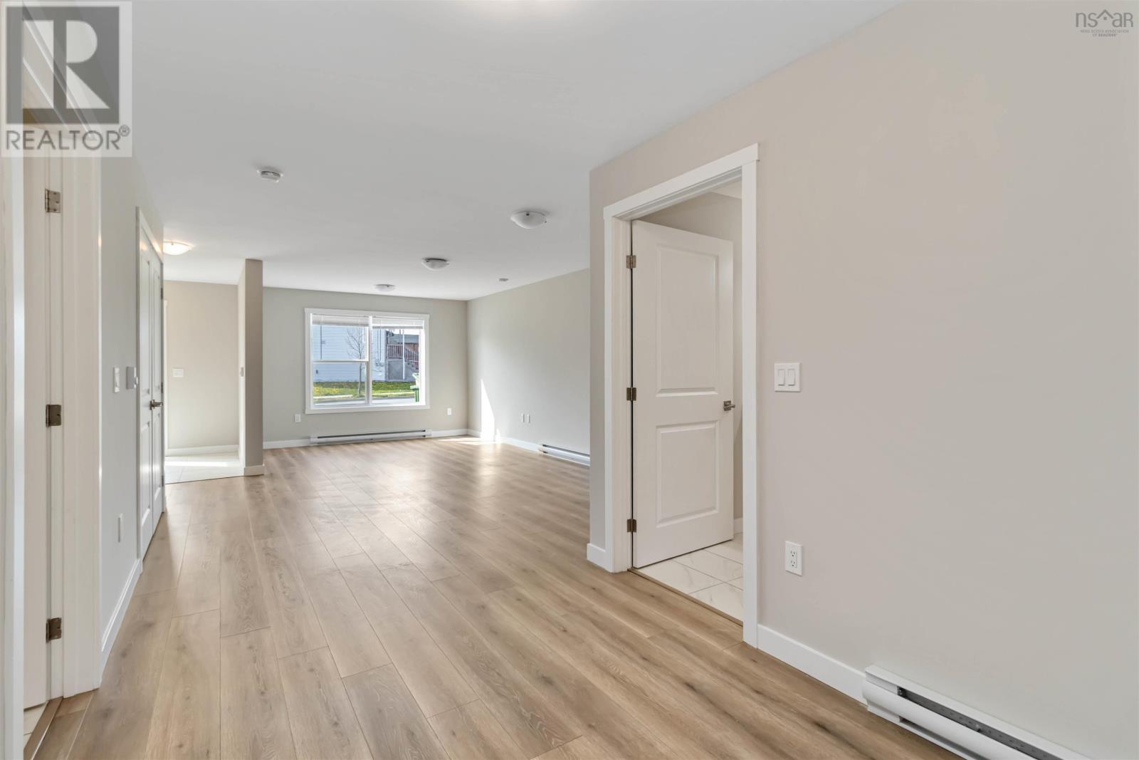 Property at 83 Golden Way image 5