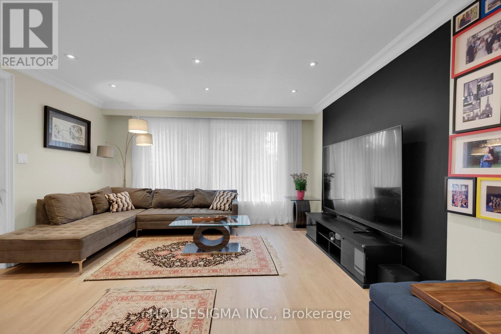 39 Pannahill Road, Toronto, Ontario  M3H 4N4 - Photo 9 - C12136964