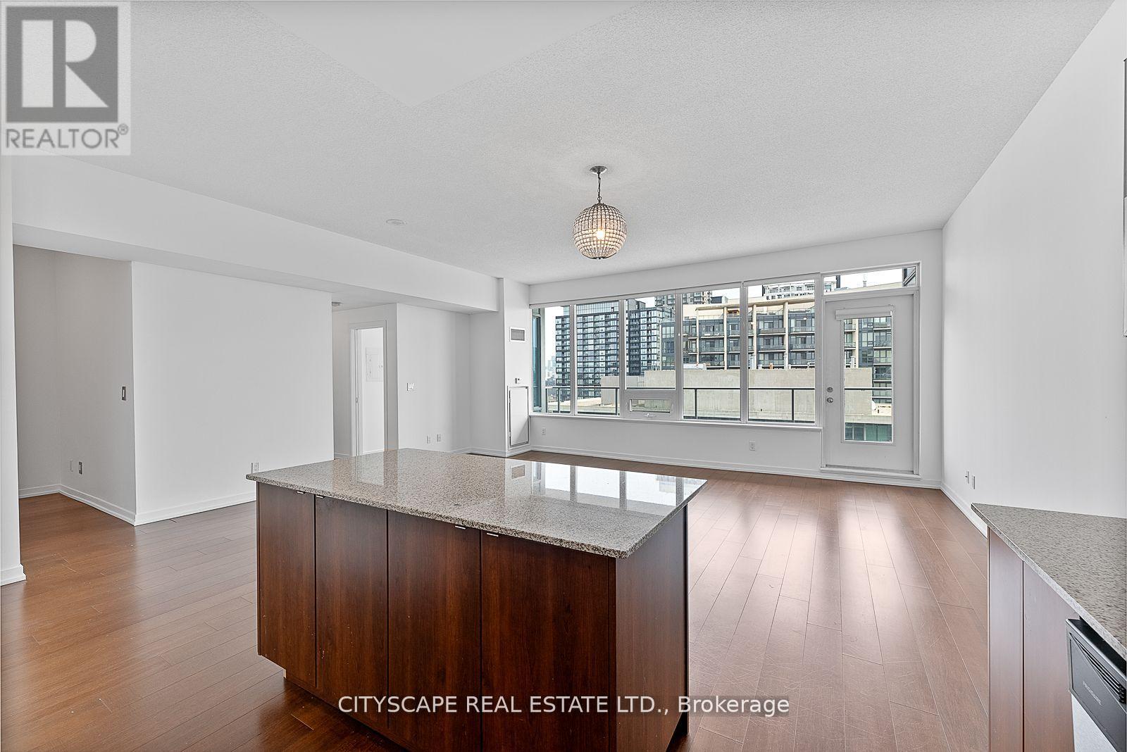 2401 - 59 East Liberty Street, Toronto, Ontario  M6K 3R1 - Photo 8 - C12137054