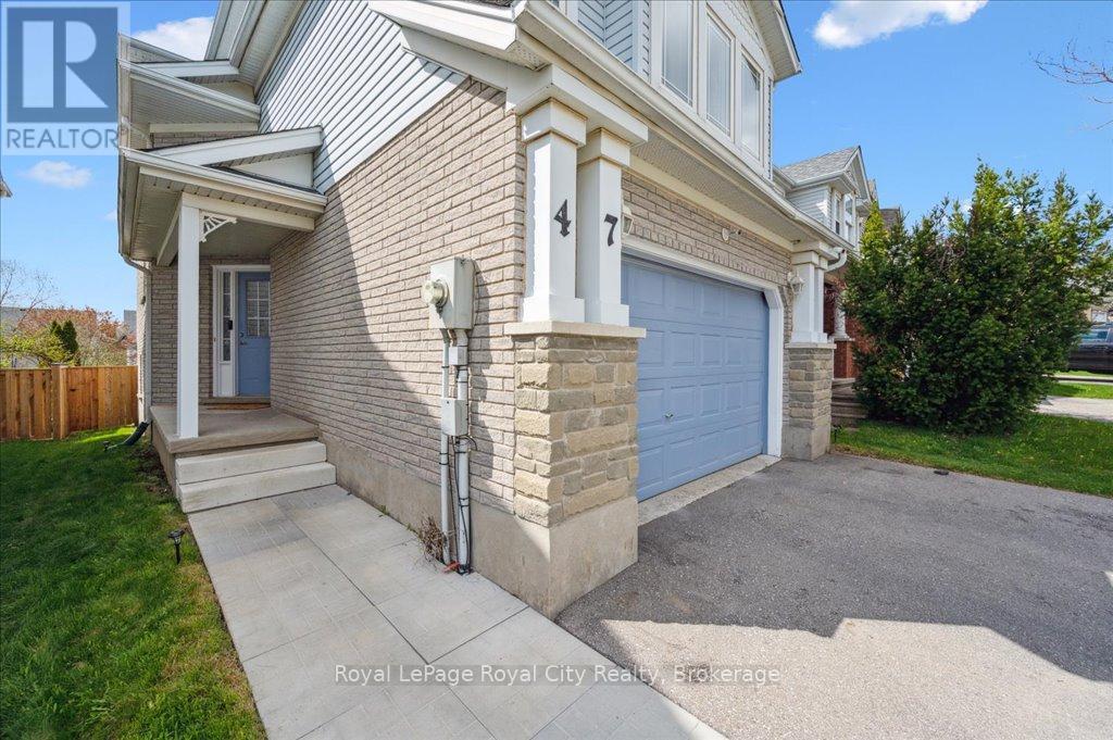 47 Mccurdy Road, Guelph, Ontario N1G 4Z9 - Photo 3 - X12137074