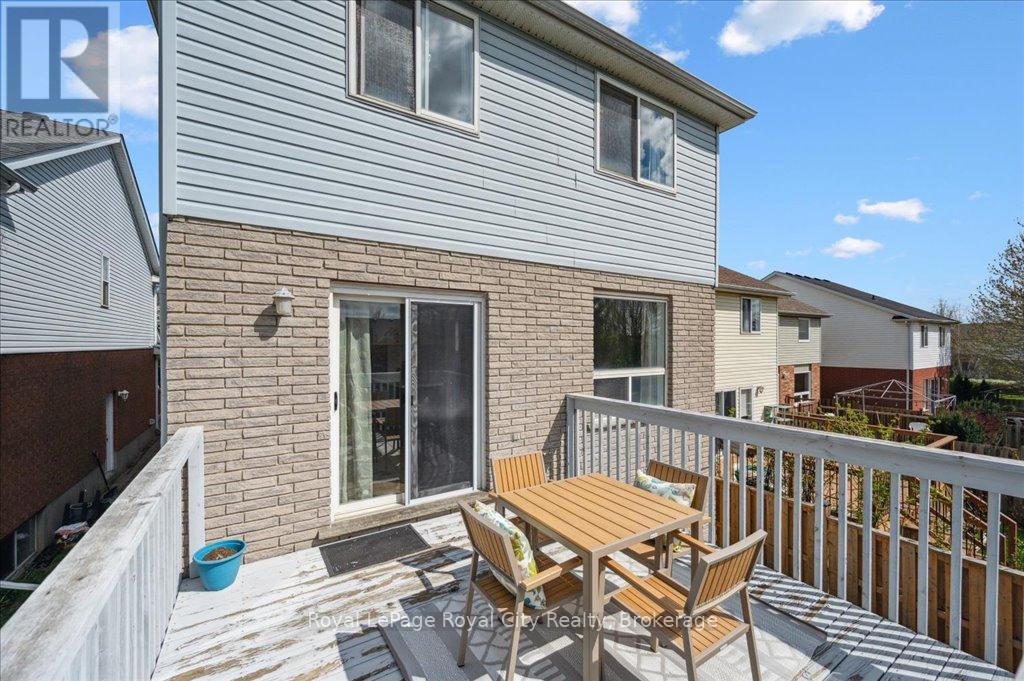 47 Mccurdy Road, Guelph, Ontario N1G 4Z9 - Photo 39 - X12137074
