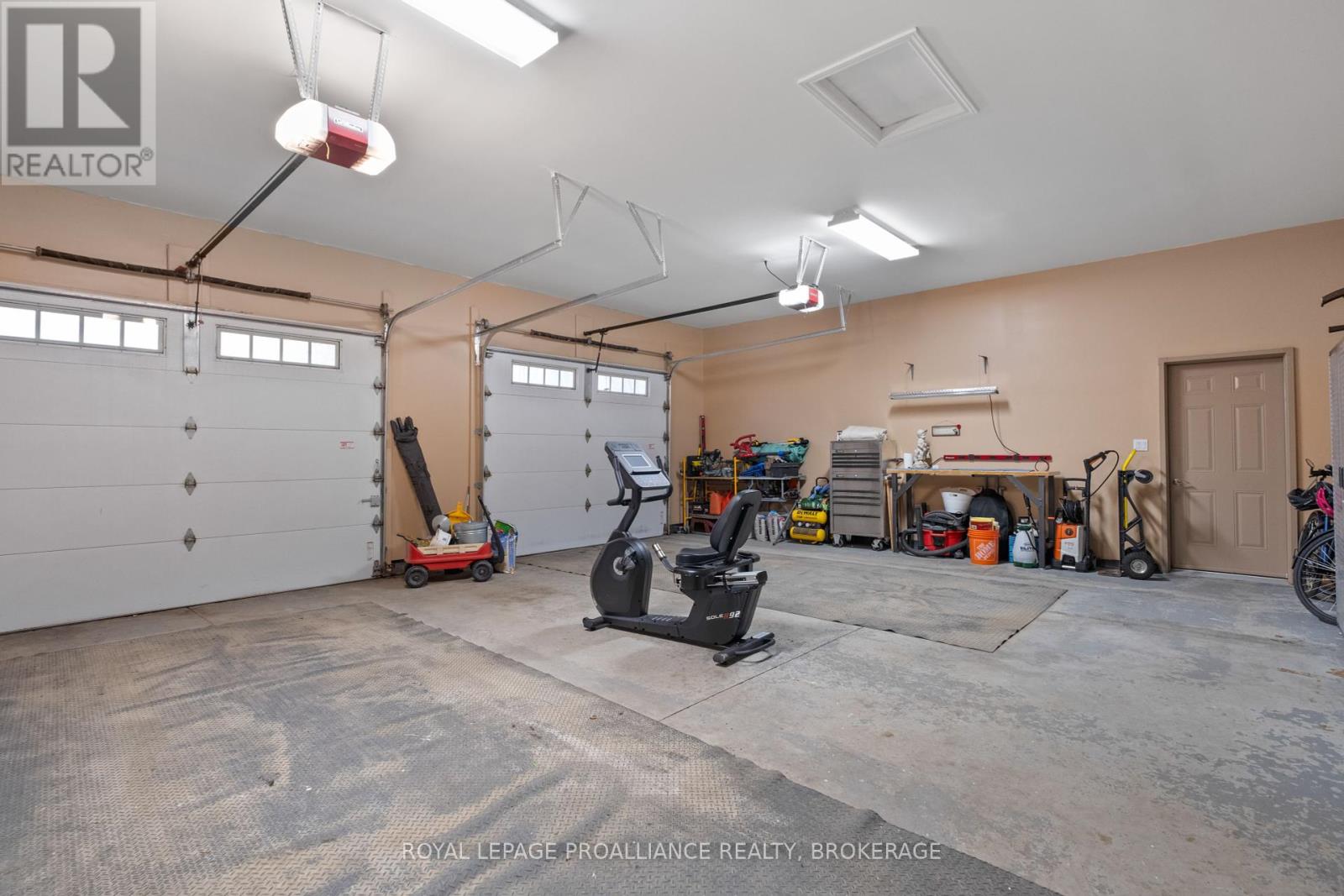 12 Easy Lane, Frontenac Islands, Ontario  K0H 2Y0 - Photo 38 - X12137251