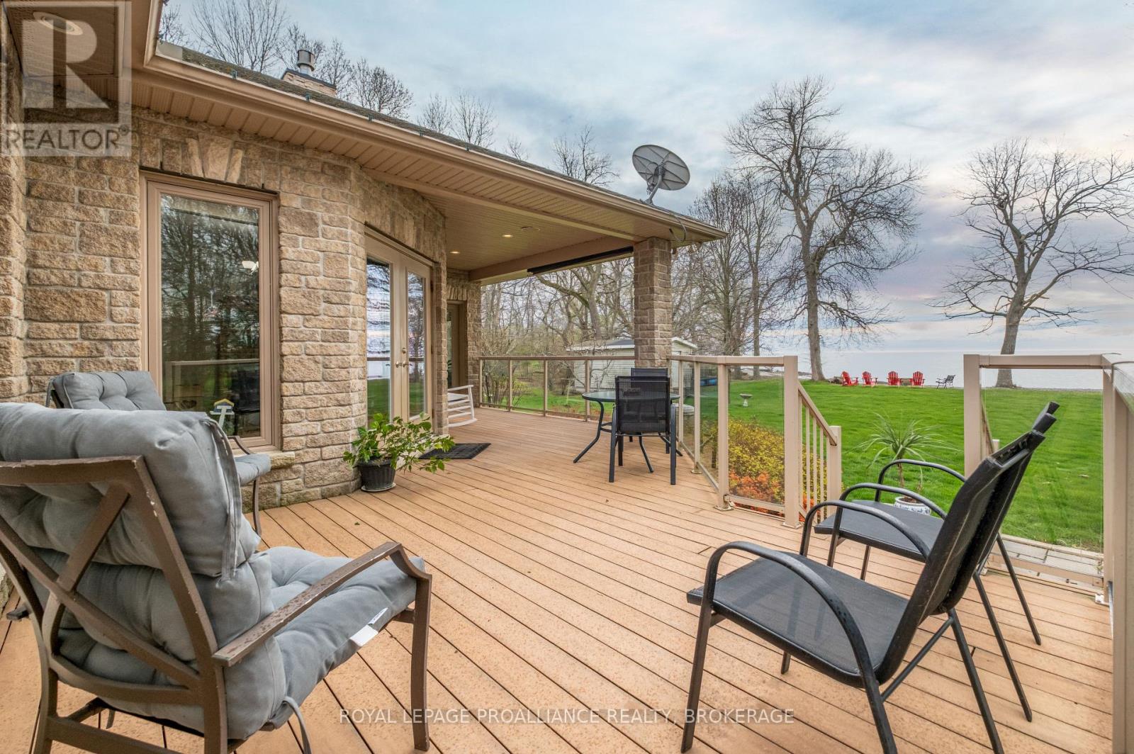 12 Easy Lane, Frontenac Islands, Ontario  K0H 2Y0 - Photo 43 - X12137251