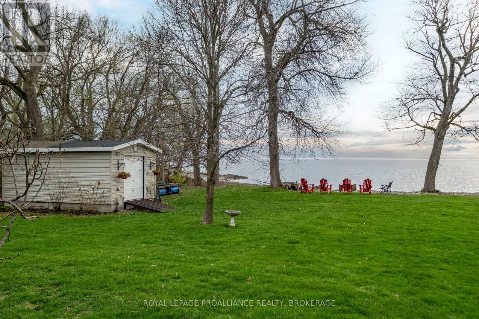 12 Easy Lane, Frontenac Islands, Ontario  K0H 2Y0 - Photo 44 - X12137251