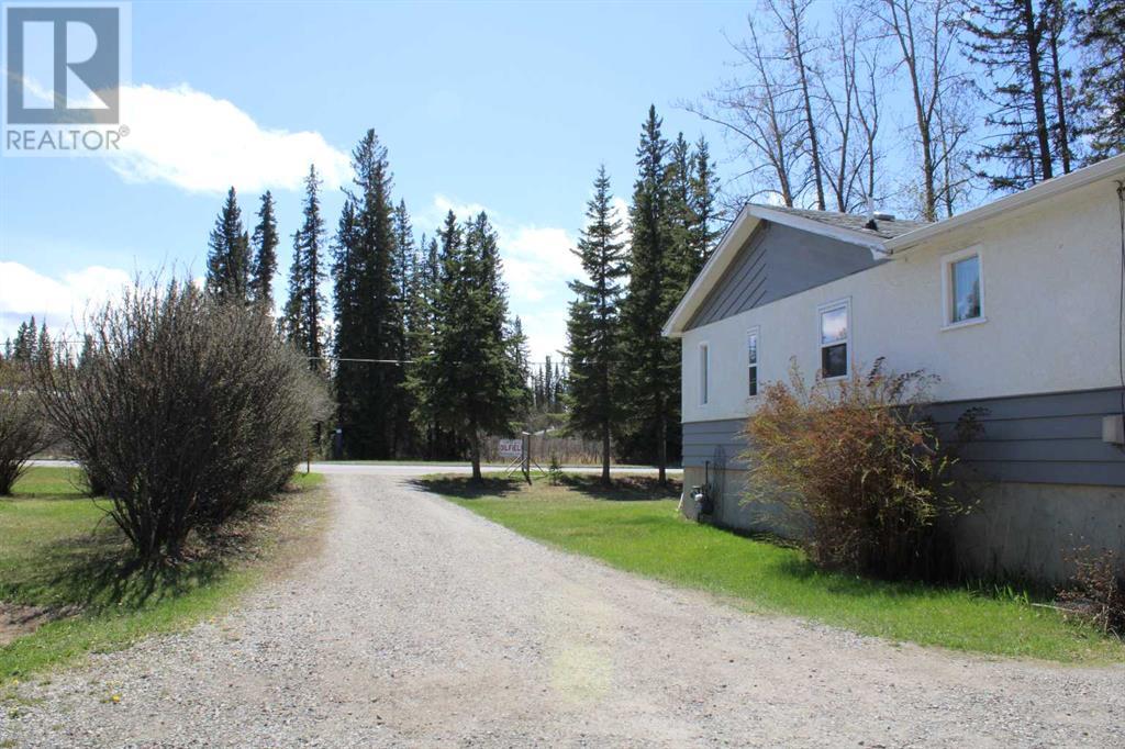 920 Main Avenue E, Sundre, Alberta  T0M 1X0 - Photo 46 - A2202563