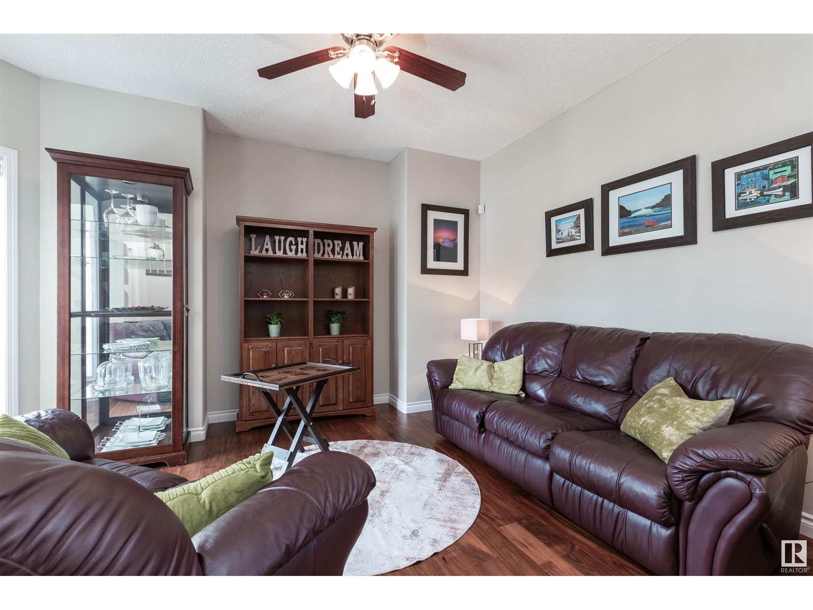 Property at 29 Forrest BA image 4