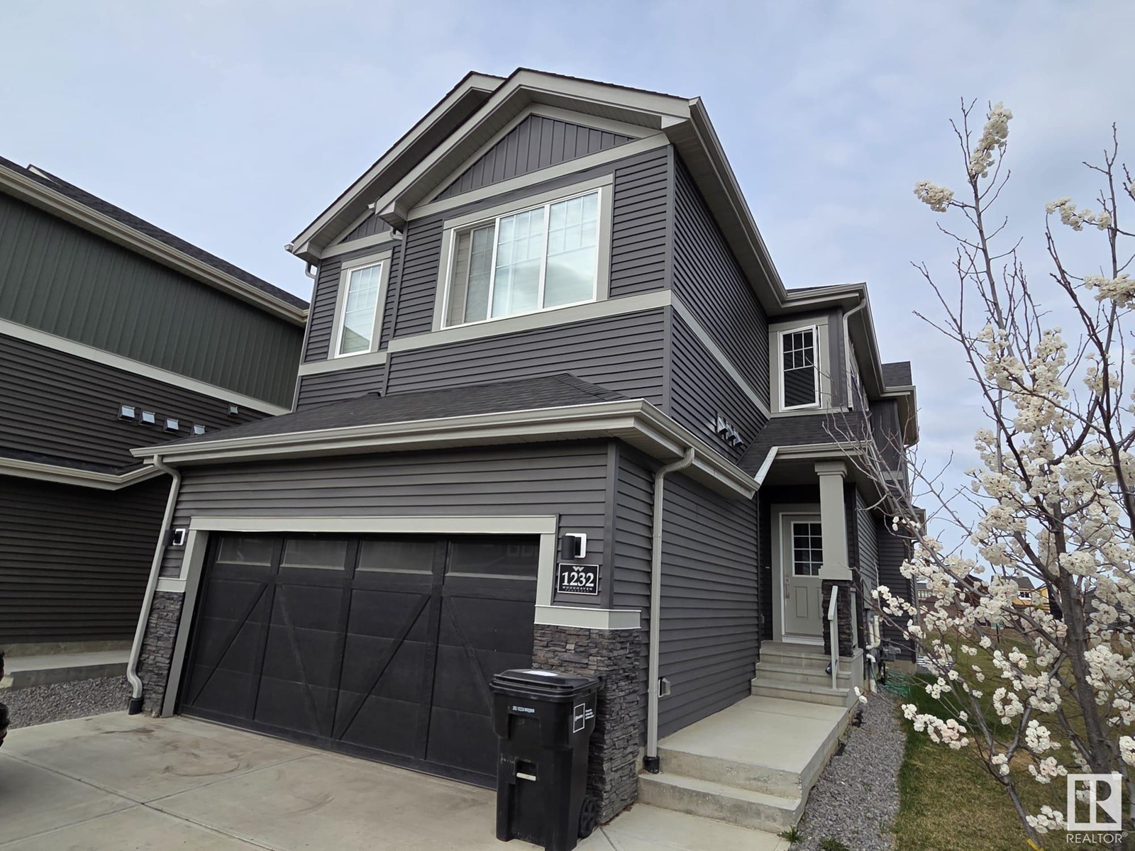 Property at 1232 EATON LN NW image 1
