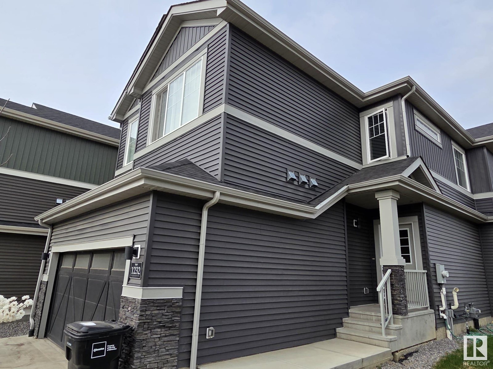 Property at 1232 EATON LN NW image 2