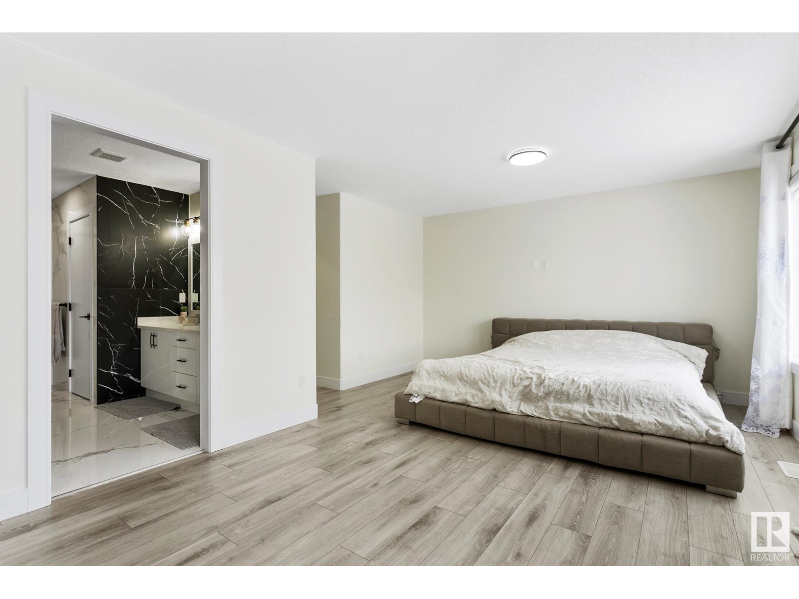 1232 Eaton Ln Nw, Edmonton, Alberta  T6M 1M9 - Photo 22 - E4426334