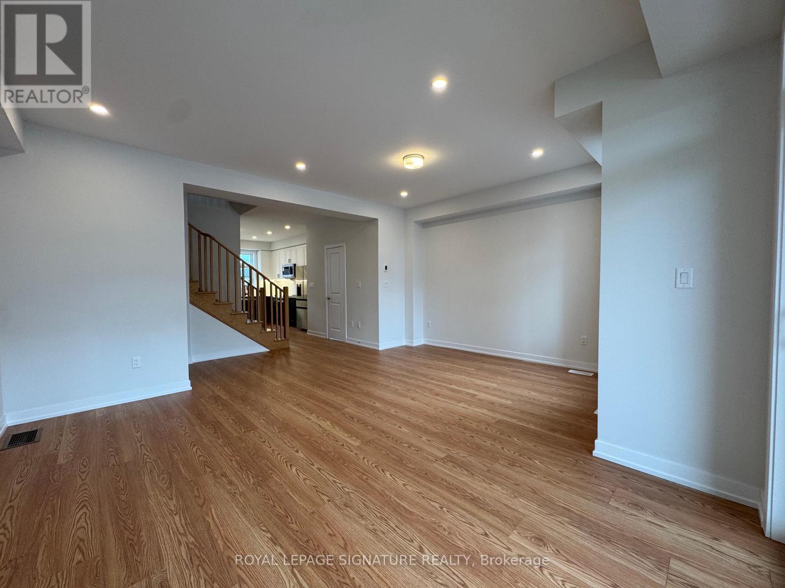 164 Danielle Moore Circle, Toronto, Ontario  M1P 3S5 - Photo 9 - E12137013