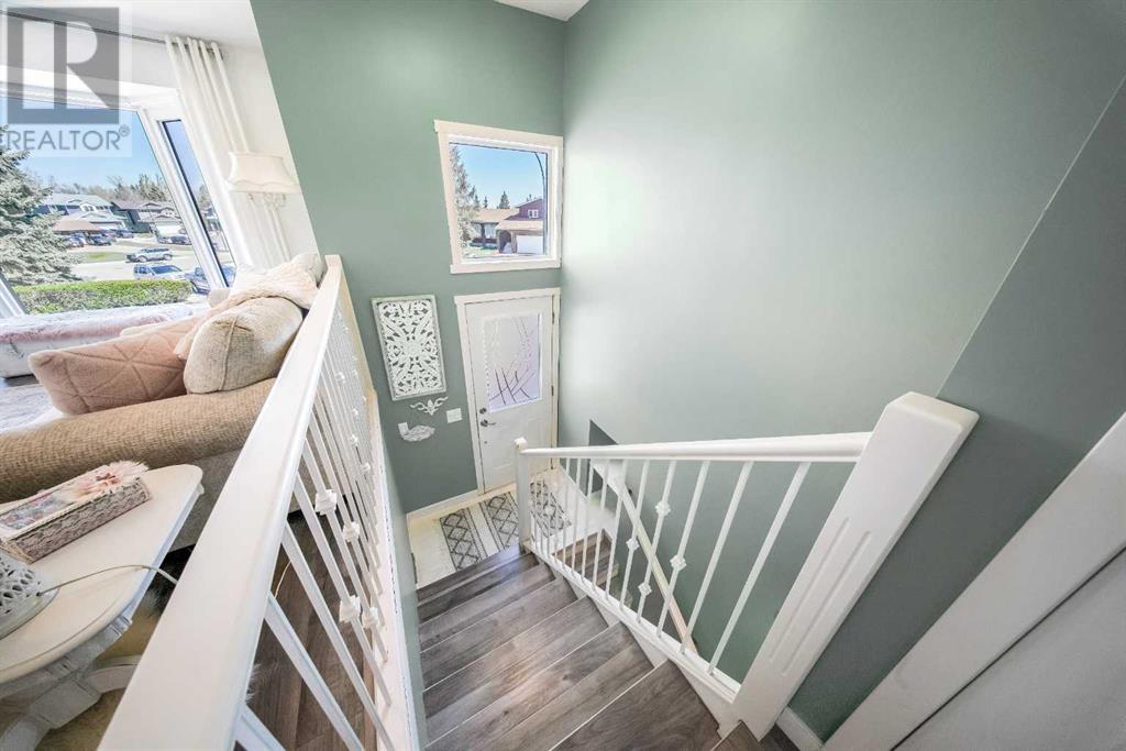 Property at 19 Goodacre Close image 2