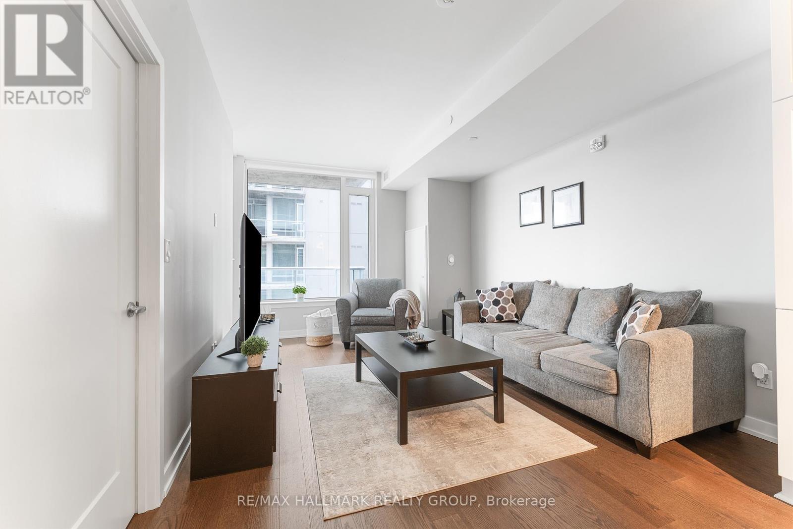 503 - 570 De Mazenod Avenue, Ottawa, Ontario  K1S 5X2 - Photo 10 - X12137080