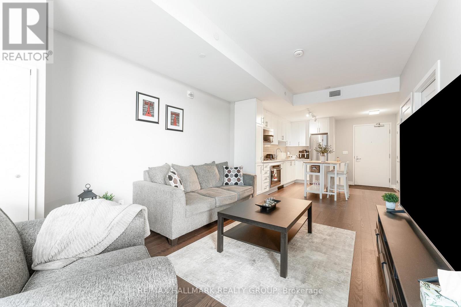 503 - 570 De Mazenod Avenue, Ottawa, Ontario  K1S 5X2 - Photo 13 - X12137080