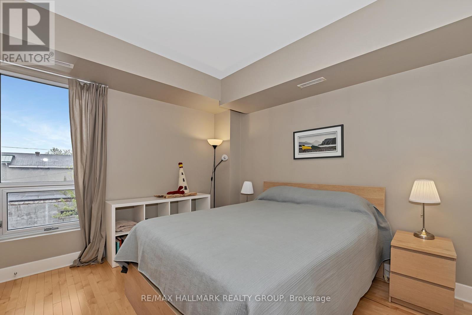 201 - 390 Booth Street, Ottawa, Ontario  K1R 7K6 - Photo 24 - X12137093