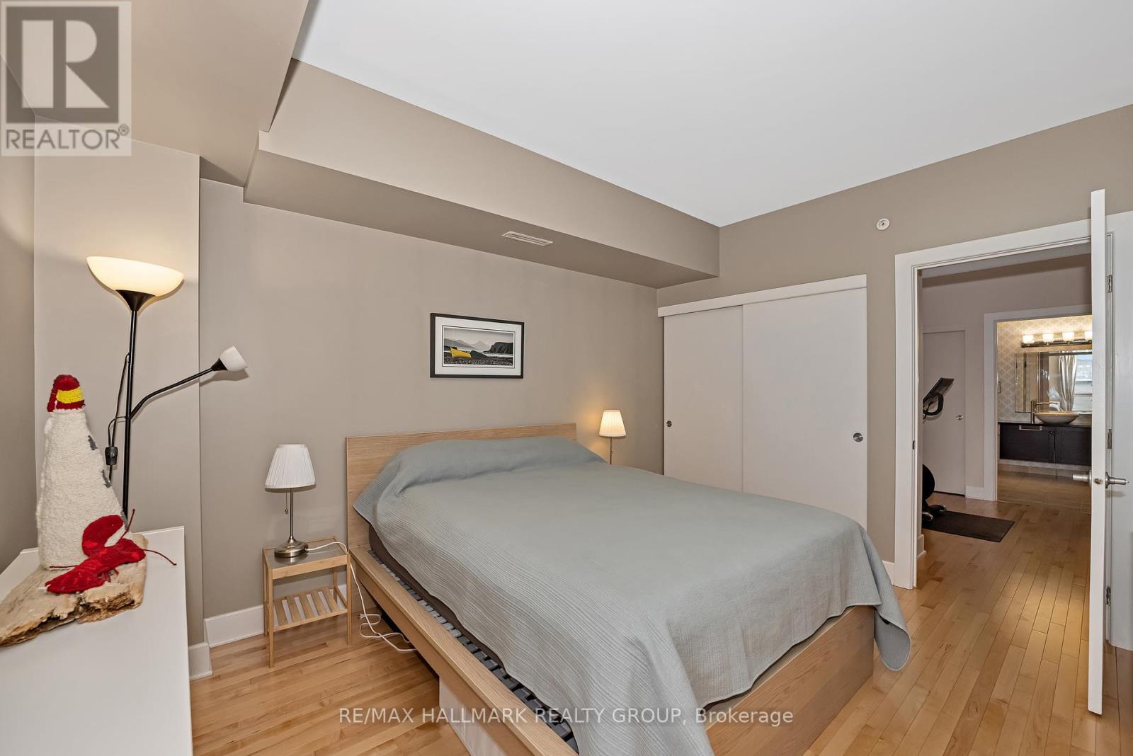 201 - 390 Booth Street, Ottawa, Ontario  K1R 7K6 - Photo 25 - X12137093