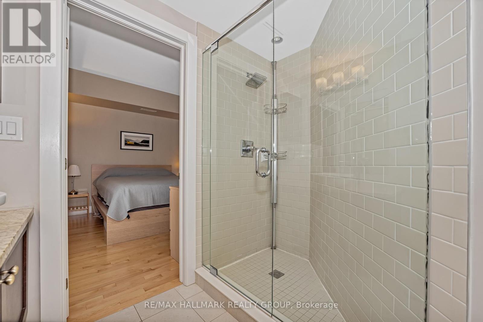 201 - 390 Booth Street, Ottawa, Ontario  K1R 7K6 - Photo 28 - X12137093