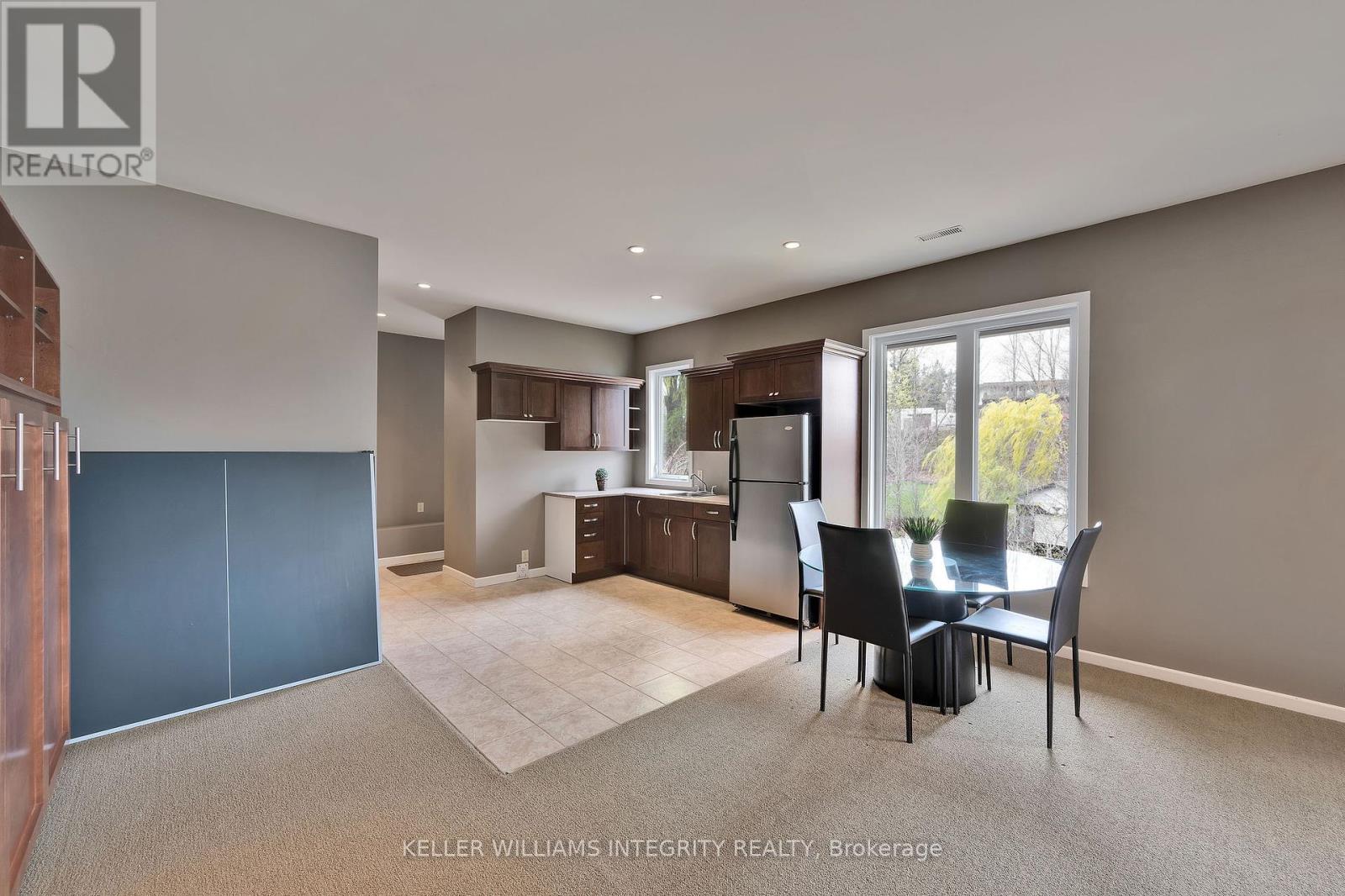 12 Rideau Shore Court, Ottawa, Ontario  K2C 3Y8 - Photo 23 - X12137099
