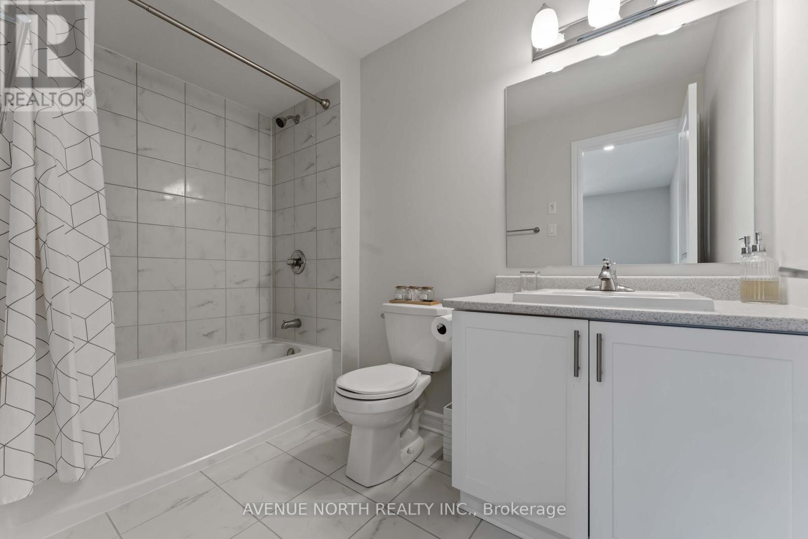 121 Nepeta Crescent, Ottawa, Ontario  K1T 0S5 - Photo 36 - X12137136