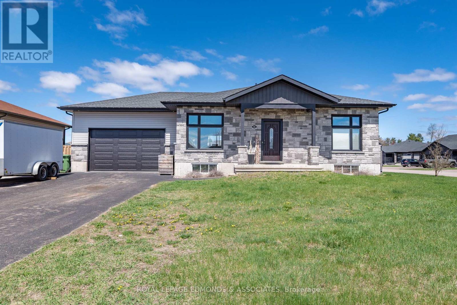 Property at 66 NOBLE CRESCENT image 1