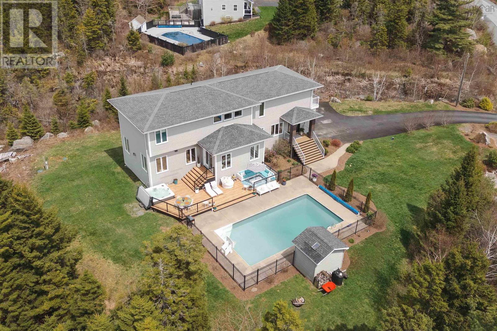 Property at 87 Lake Mist Drive image 2