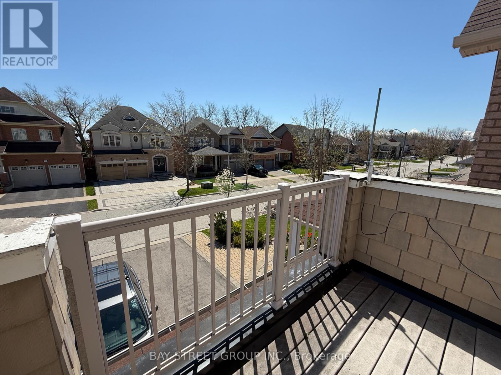 12 Pexton Avenue, Richmond Hill, Ontario  L4E 4Z2 - Photo 30 - N12136974