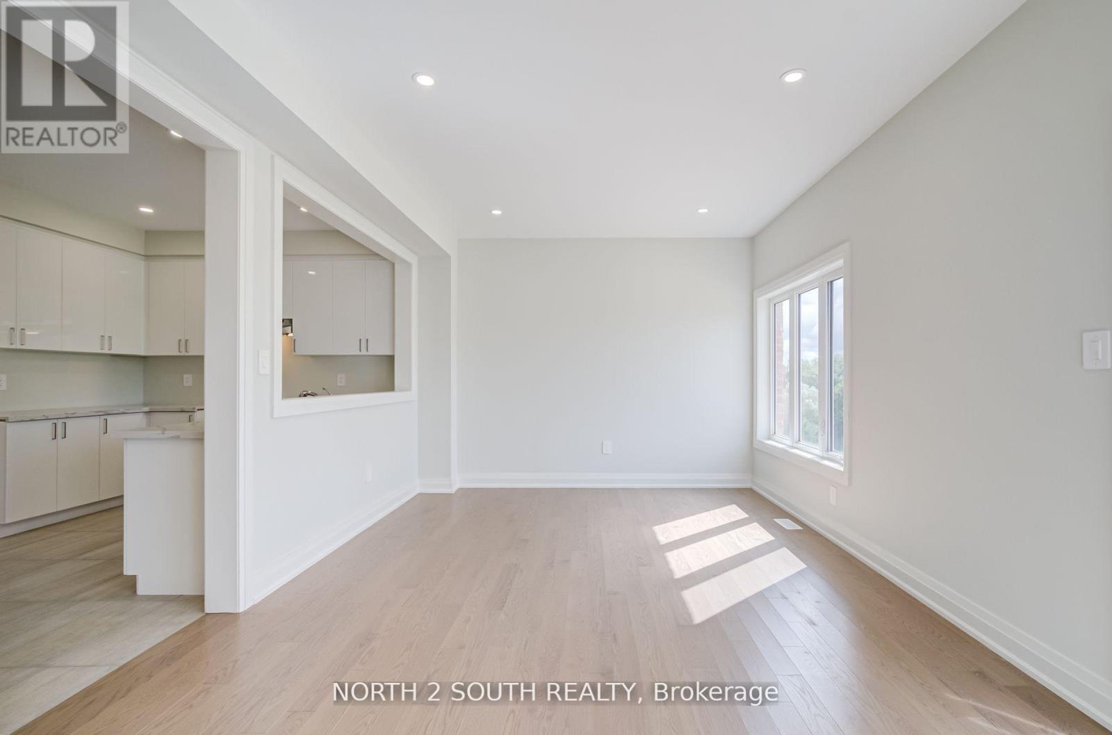 30 Virro Court, Vaughan, Ontario  L4H 5G5 - Photo 13 - N12137052