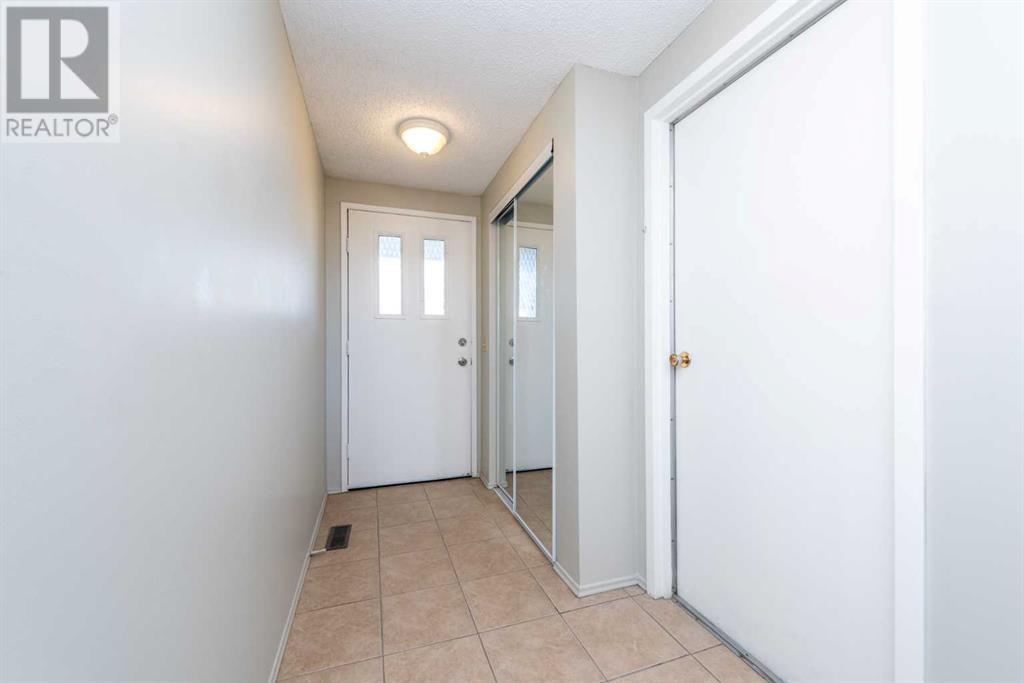 Property at 7009 Ranchero Road NW image 3