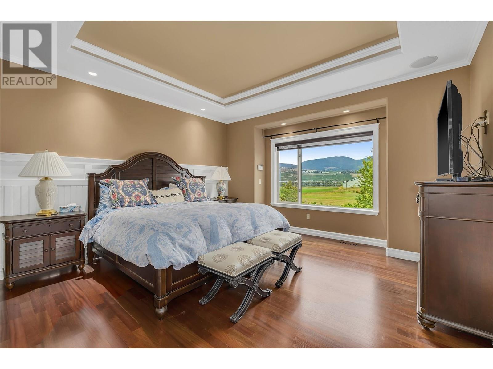 Property at 6325 Old Kamloops Road image 3
