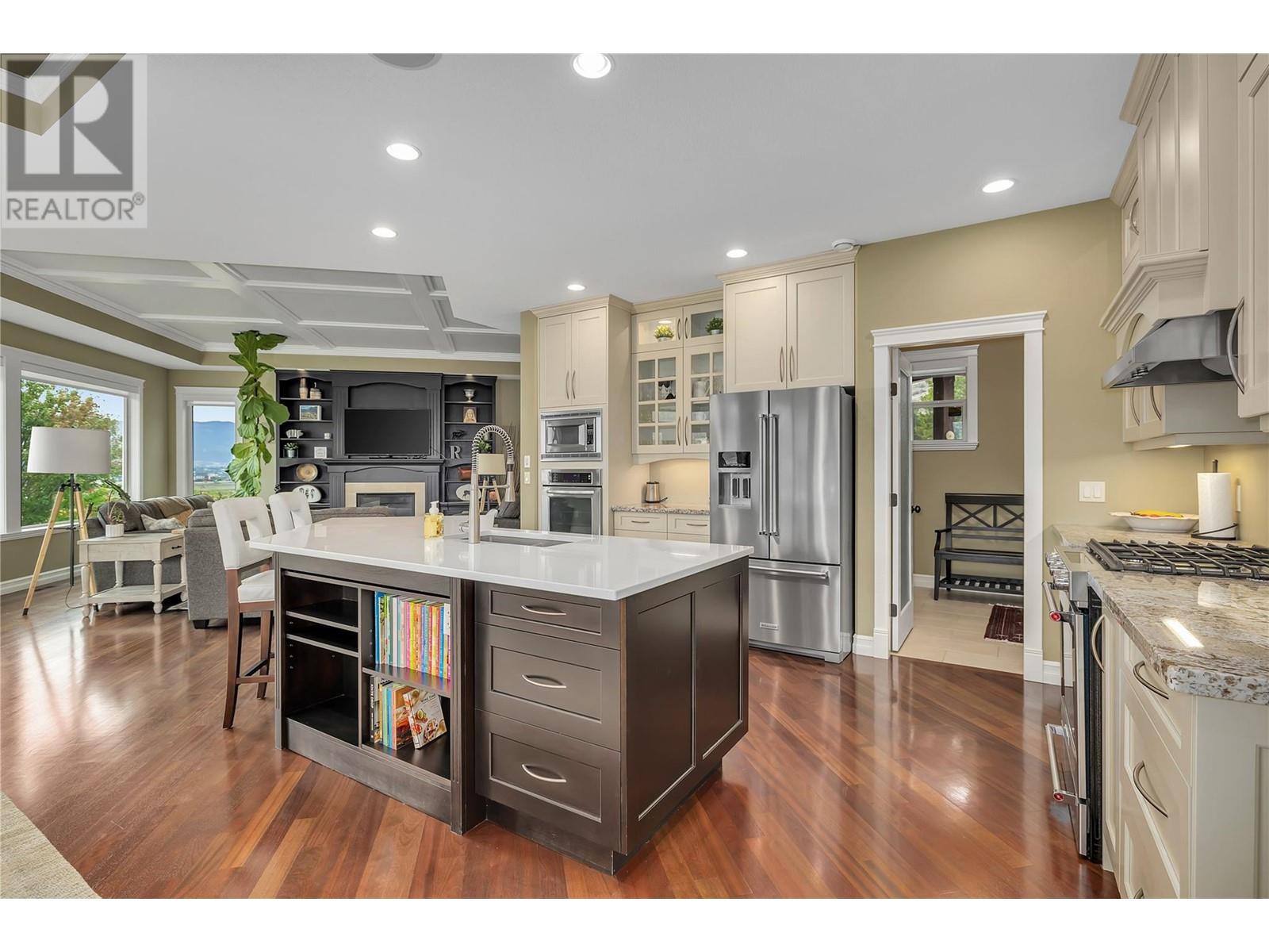 Property at 6325 Old Kamloops Road image 2