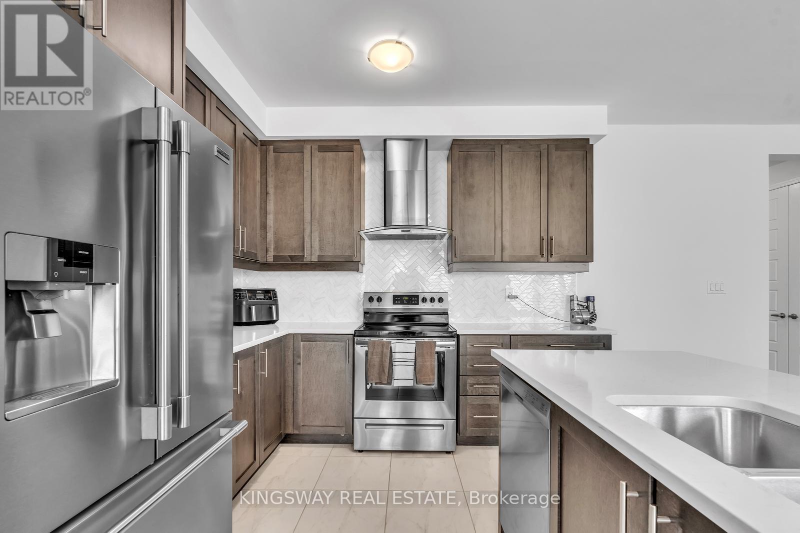 1253 Dias Landing, Milton, Ontario  L9E 1W2 - Photo 19 - W12067598
