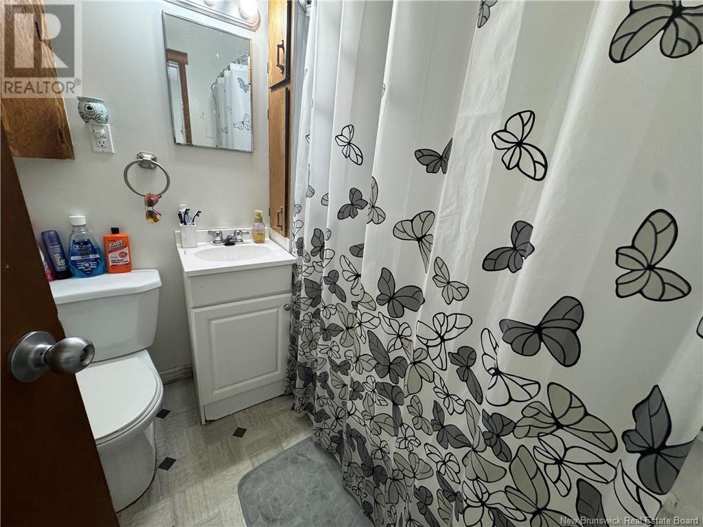 55-57 Broadway Avenue, Saint John, New Brunswick  E2H 1Z9 - Photo 11 - NB118147