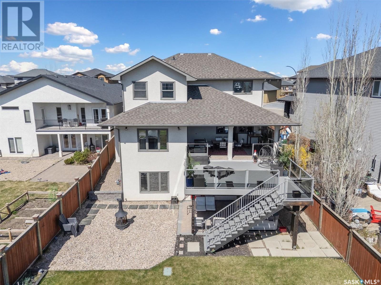 Property at 330 Greenfield TERRACE image 2