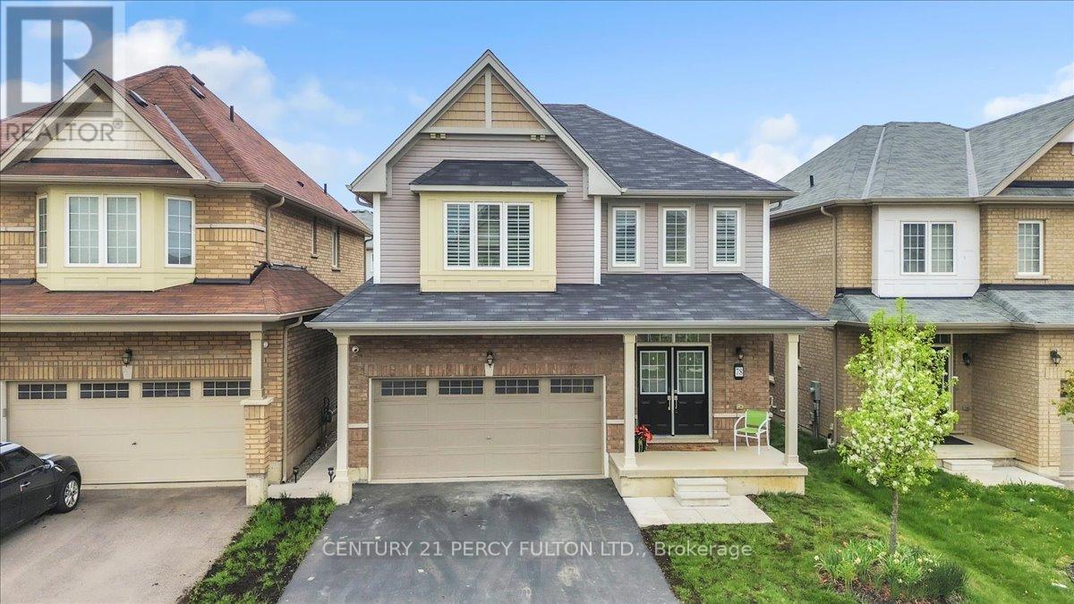 78 Cooke Avenue, Brantford, Ontario  N3T 0S1 - Photo 3 - X12135179